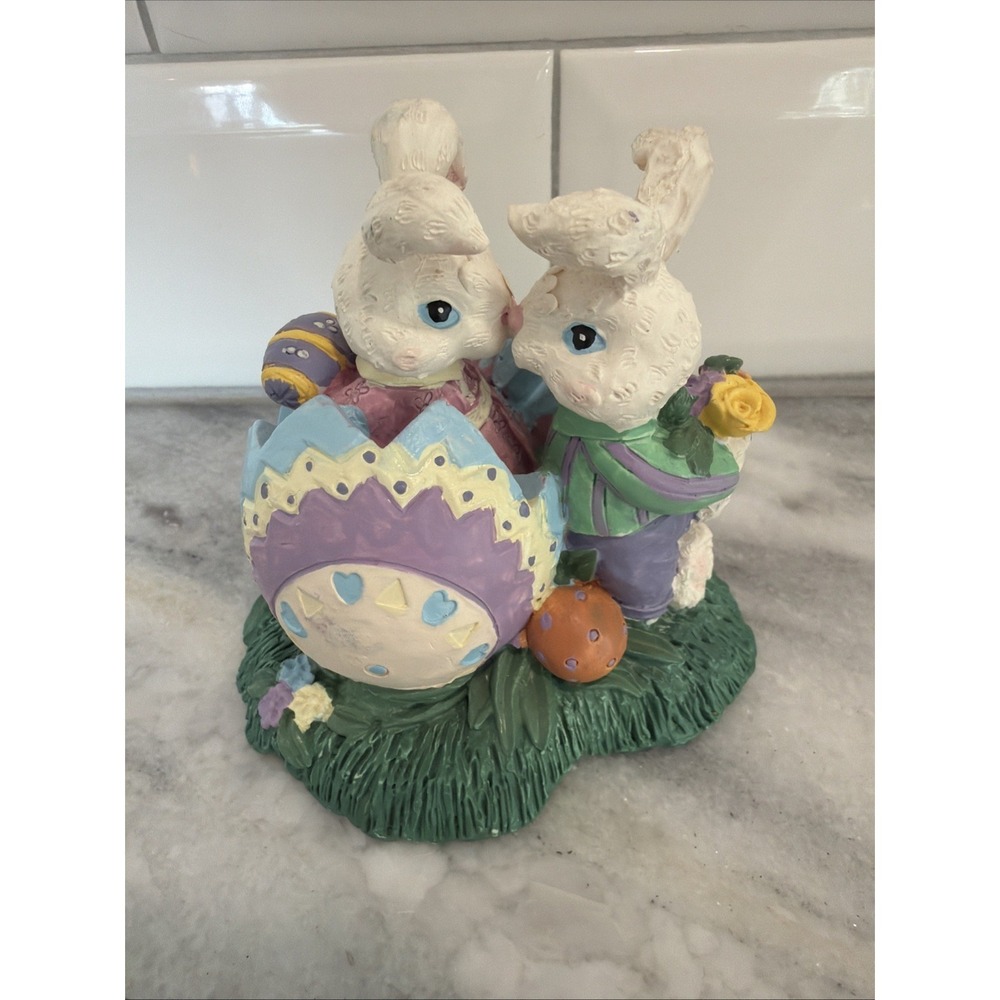 Vintage Mervyns 1993 Eater Bunny Boy And Girl Kissing Figurine